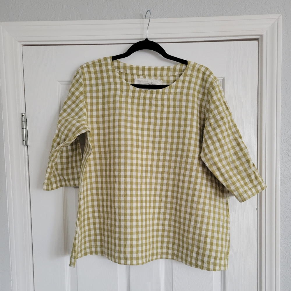 Not Perfect Linen January Top